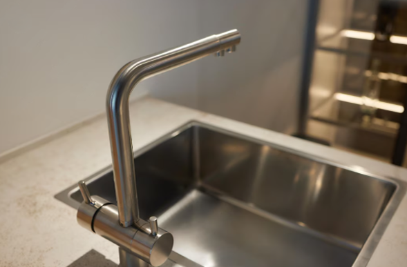 Comment les lave-mains mobiles facilitent une installation rapide sur site